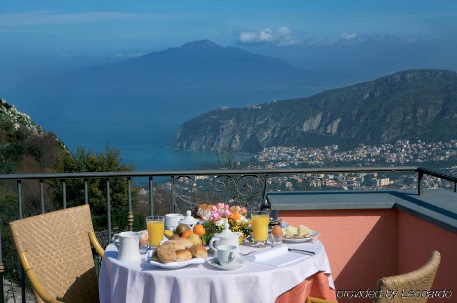 Hotel Prestige Sorrento Restaurant photo