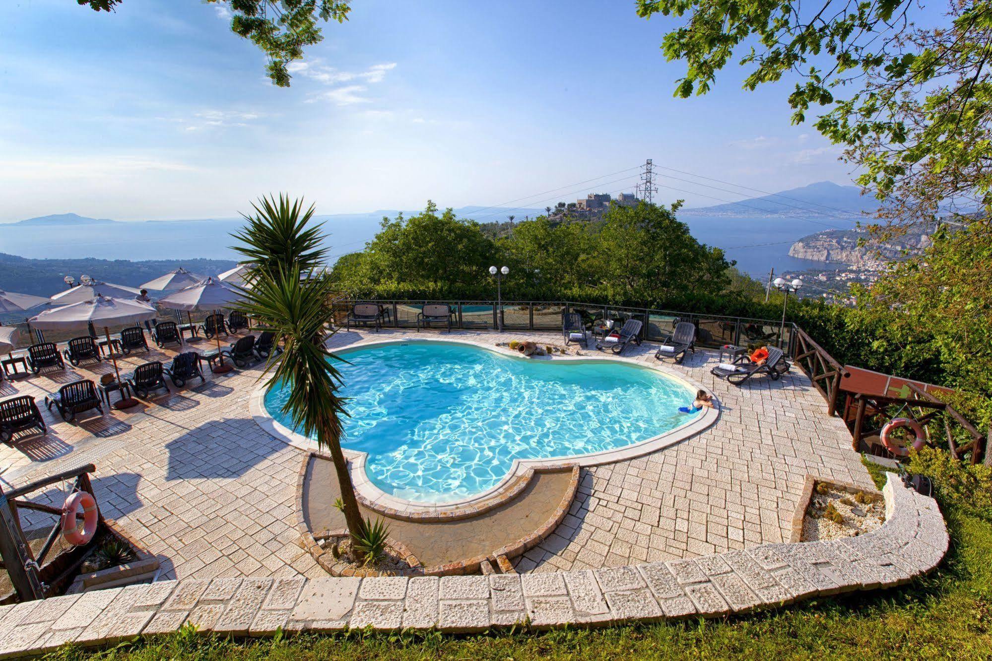 Hotel Prestige Sorrento Exterior photo